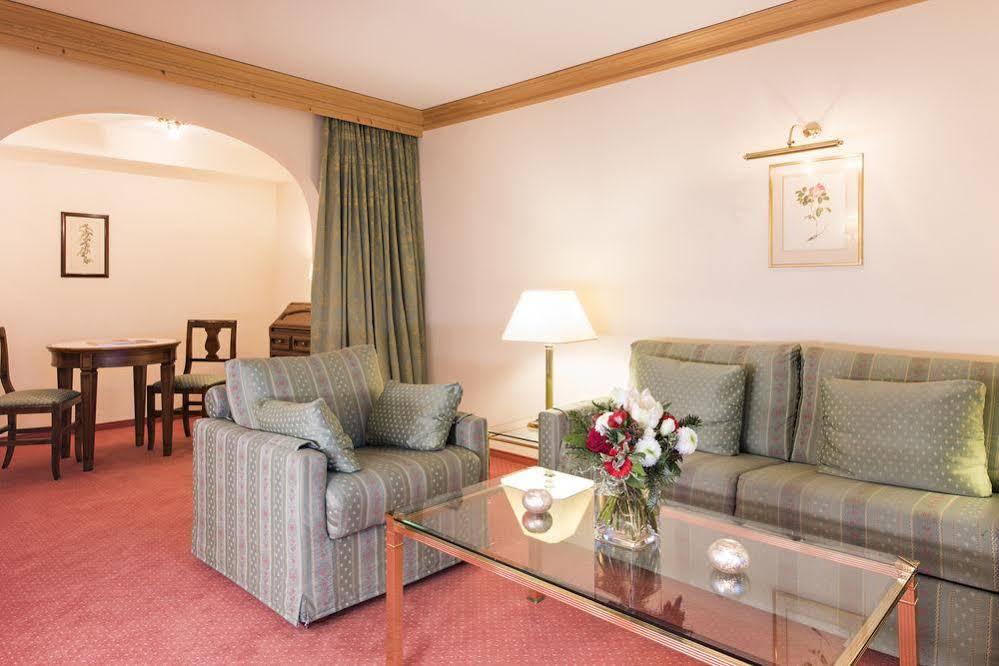 Hotel Vereina Клостерс Экстерьер фото