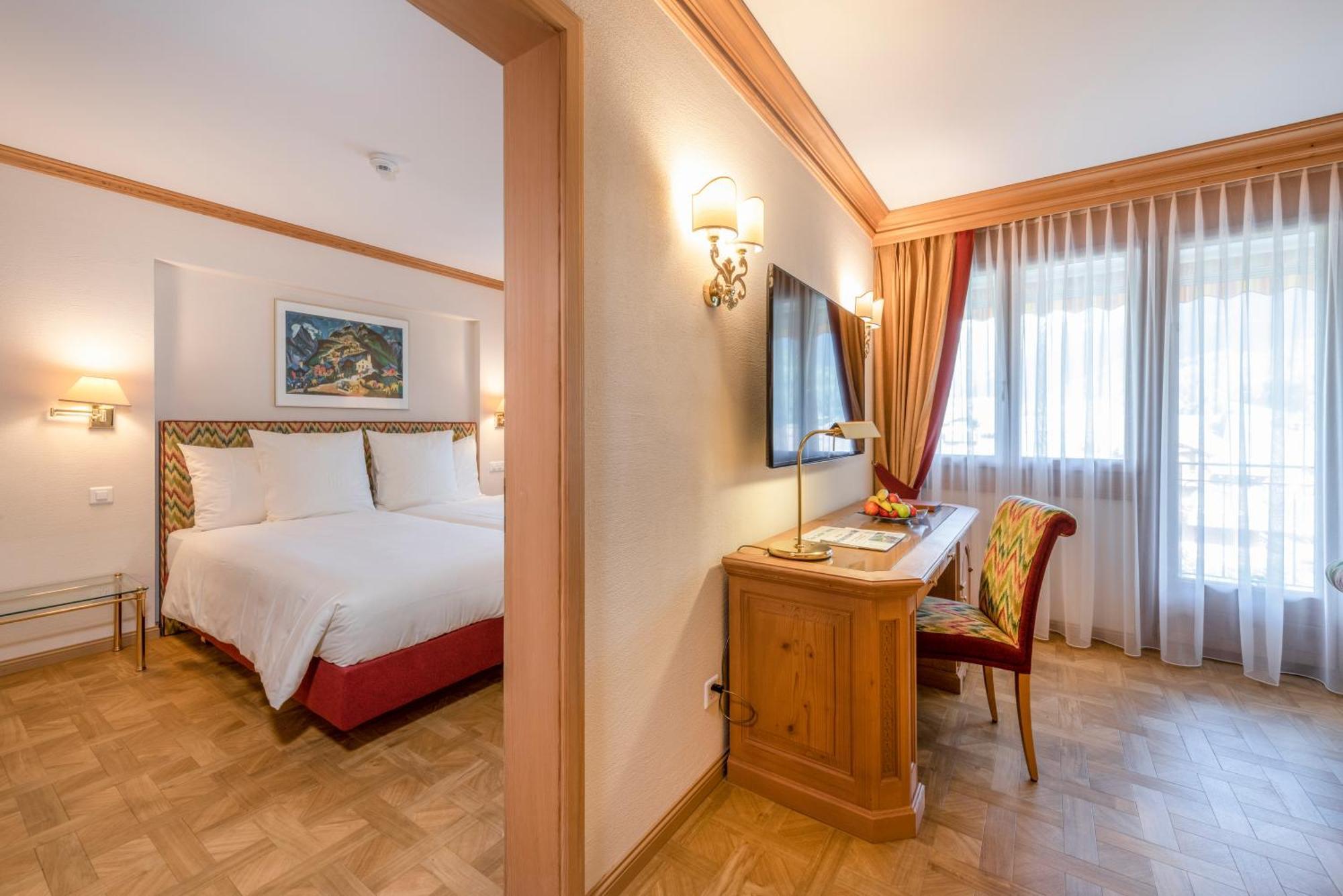 Hotel Vereina Клостерс Экстерьер фото