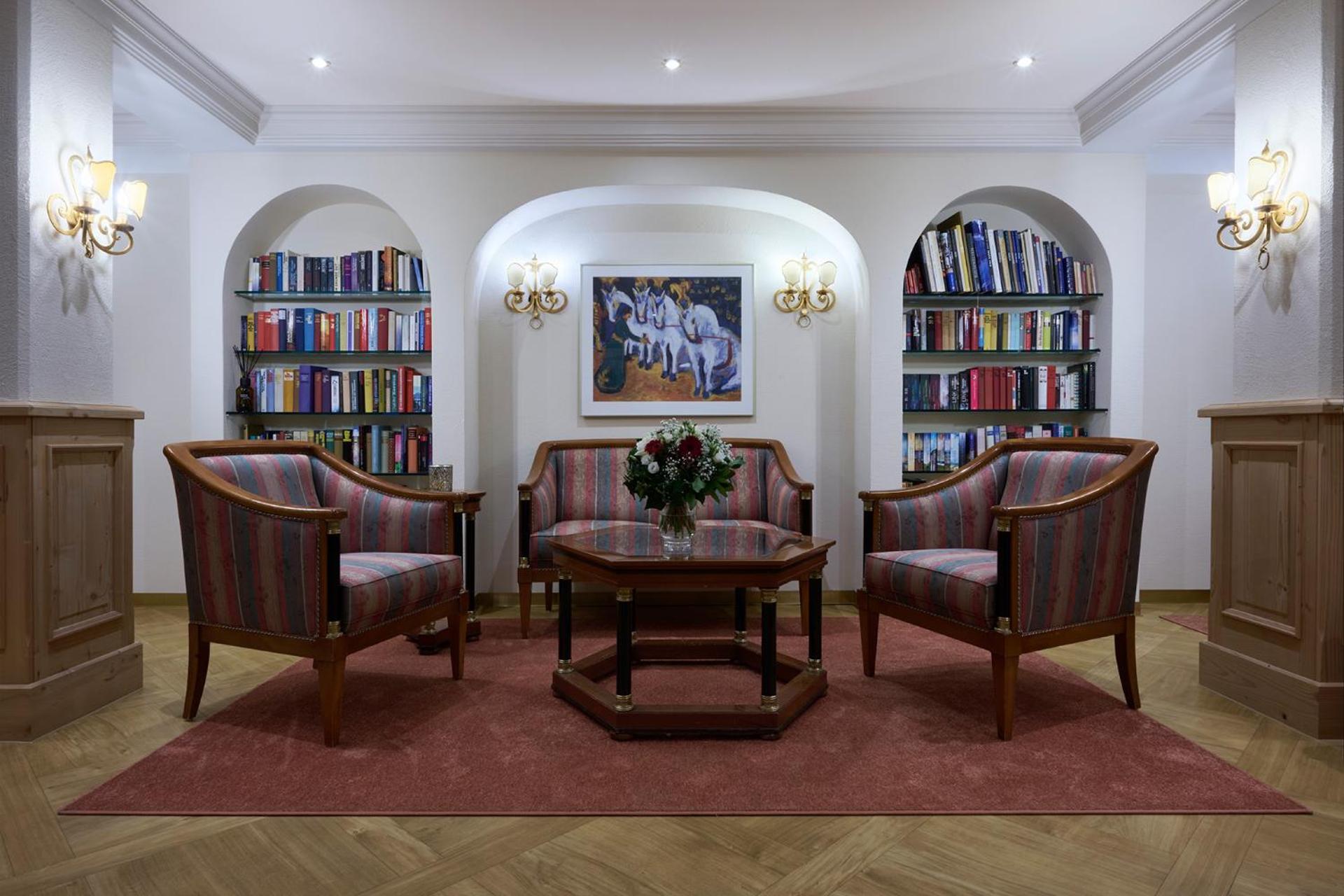 Hotel Vereina Клостерс Экстерьер фото